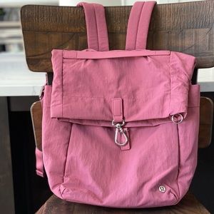 Lululemon crosspaths rucksack